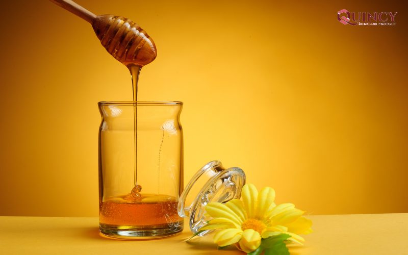 Trị mụn tại nhà bằng mật ong và quế siêu đơn giản và hiệu quả 12 Mật ong và công dụng trong việc trị mụn