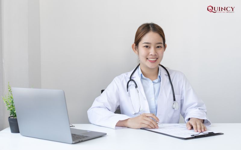 Da mặt bị ngứa thì phải làm sao? 18 Khi nào da mặt bị ngứa thì cần khám bác sĩ?