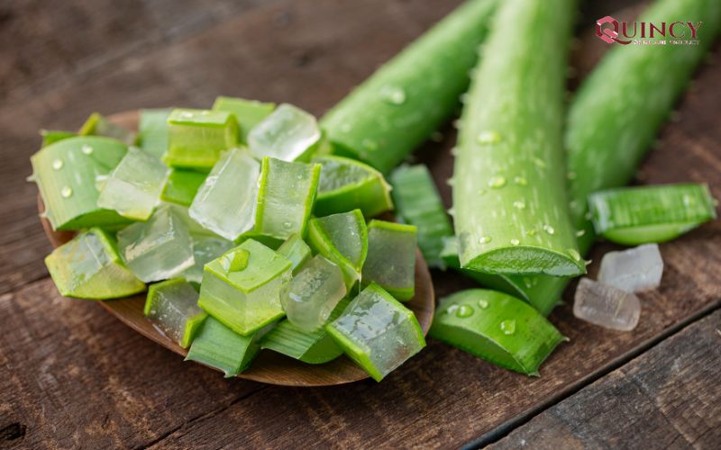 Mụn đầu đen là gì? Tìm hiểu phương pháp trị mụn hiệu quả nhất 14 Phương pháp loại bỏ mụn đầu đen tại nhà