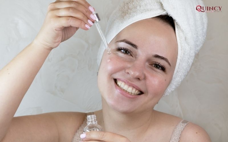 Serum trị mụn Vĩnh Phúc trắng da, mờ thâm, se khít lỗ chân lông 16 Chăm sóc da cùng serum như thế nào cho hiệu quả?