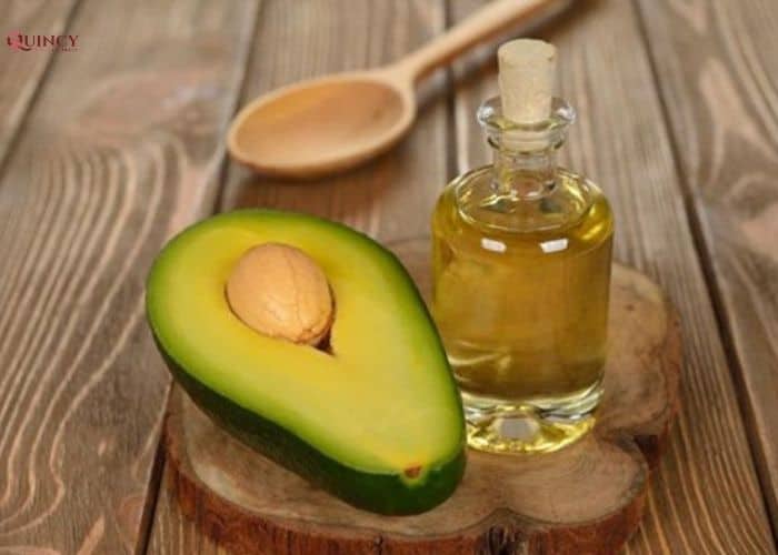 Lợi ích của việc sử dụng dầu quả bơ trên da 7 lợi ích của việc sử dụng dầu quả bơ